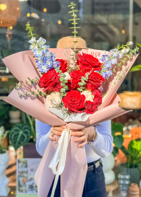 Valentine Red Sweetheart Bouquet (PRE-ORDER)