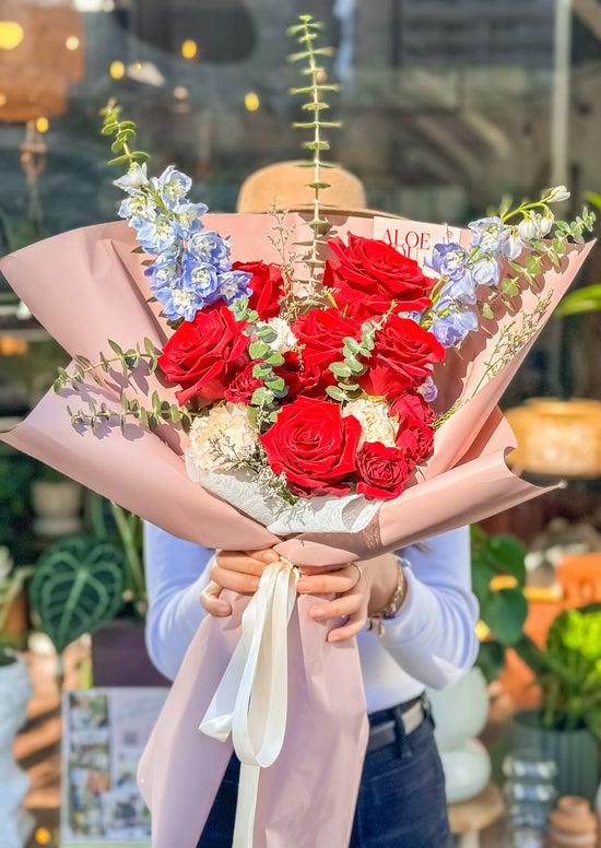 Valentine Red Sweetheart Bouquet (PRE-ORDER)